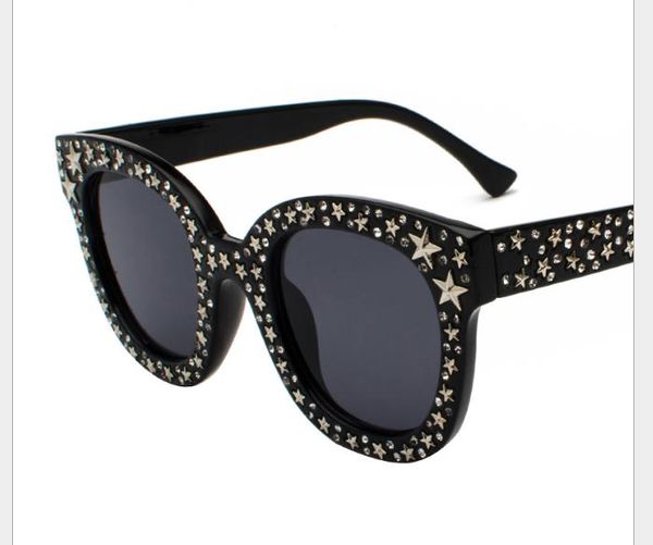euro-american street sbig frame glasses myopic sunglasses insert drill sunglasses female round face personality, White;black
euro-american street sbig frame glasses myopic sunglasses insert drill sunglasses female round face personality, White;black