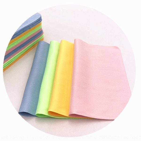 clean lens lens cleaning high-grade suede island silk mobile phone wiping cloth silver wiping cloth can be made
clean lens lens cleaning high-grade suede island silk mobile phone wiping cloth silver wiping cloth can be made