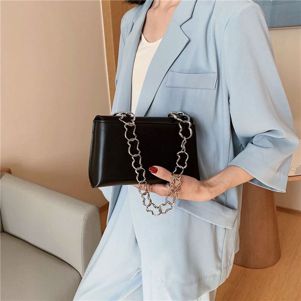 2020 new korean version of the shoulder bag women's fashion cute clutch bag casual big diagonal female
2020 new korean version of the shoulder bag women's fashion cute clutch bag casual big diagonal female