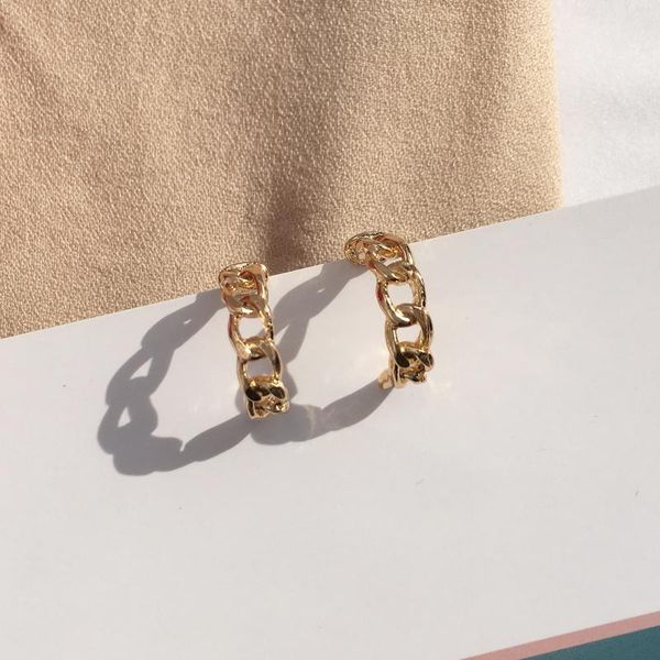 2020 korean gold color chain hoop earrings for women fashion popular metal chain c type simple earrings statement jewelry gifts, Golden;silver
2020 korean gold color chain hoop earrings for women fashion popular metal chain c type simple earrings statement jewelry gifts, Golden;silver