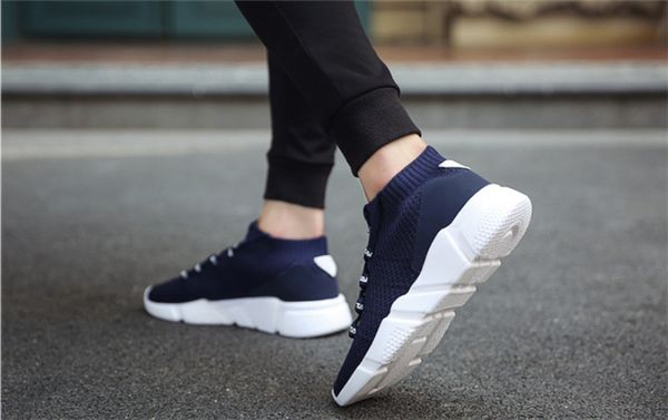 fly wild youth breathable chaussures fashion designer shoes trainers white black sneakers men running shoes
fly wild youth breathable chaussures fashion designer shoes trainers white black sneakers men running shoes