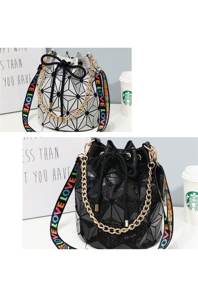 deisigner bag for women chest pack lady chains shoulder bag presbyopic messenger bag designer padlock canvas wholesale 106#887
deisigner bag for women chest pack lady chains shoulder bag presbyopic messenger bag designer padlock canvas wholesale 106#887