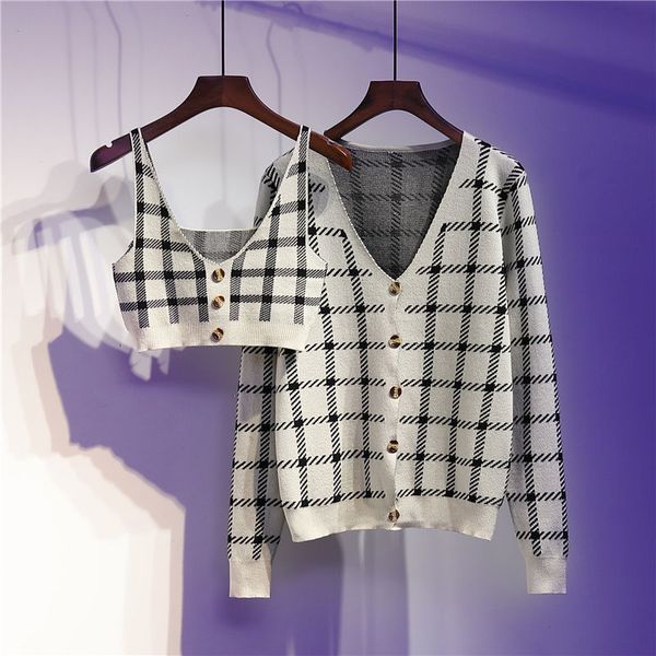 retro style short suspenders + plaid knitted jacket two-piece women 2020 spring and autumn fashion suit, Black;brown
retro style short suspenders + plaid knitted jacket two-piece women 2020 spring and autumn fashion suit, Black;brown