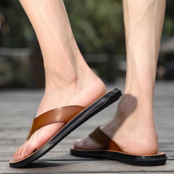 2020 black men women slide sandals designer shoes slide summer fashion wide flat slippery with thick sandals slipper flip flops 32
2020 black men women slide sandals designer shoes slide summer fashion wide flat slippery with thick sandals slipper flip flops 32