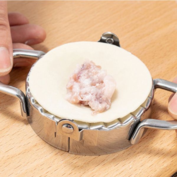 new creative stainless steel dumpling maker wrapper dough cutter pie ravioli dumpling mould kitchen hand tools
new creative stainless steel dumpling maker wrapper dough cutter pie ravioli dumpling mould kitchen hand tools