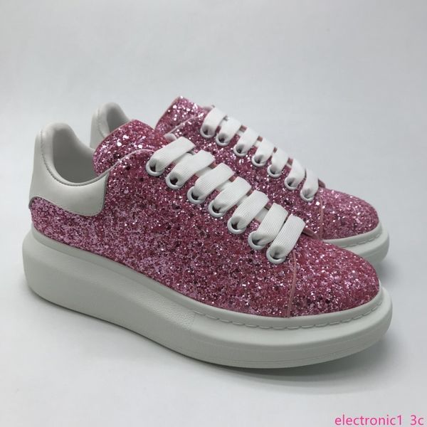 pink glitter designer shoes oversize luxury sneakers leather shoes leather shoes increase luxury men and women size 35-44 with, Black;green
pink glitter designer shoes oversize luxury sneakers leather shoes leather shoes increase luxury men and women size 35-44 with, Black;green