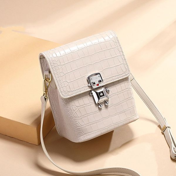 2020 new designer handbags spring and summer wild fashion bucket bag shoulder bag design crossbody bag