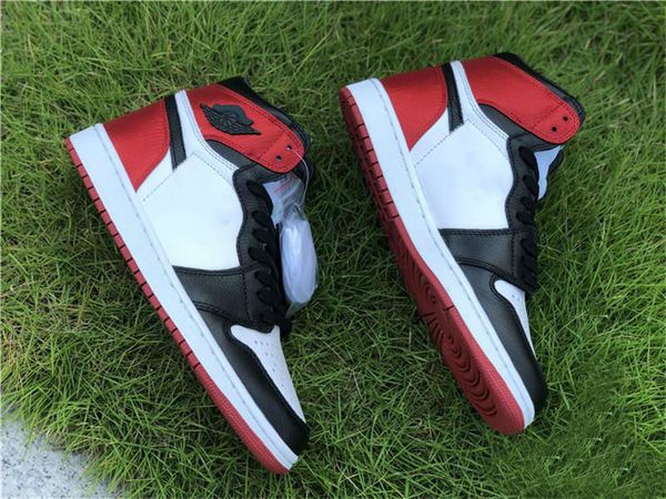 1 quality new high og basketball s red satin black toe men trainers women sports sneakers outdoor shoes
1 quality new high og basketball s red satin black toe men trainers women sports sneakers outdoor shoes