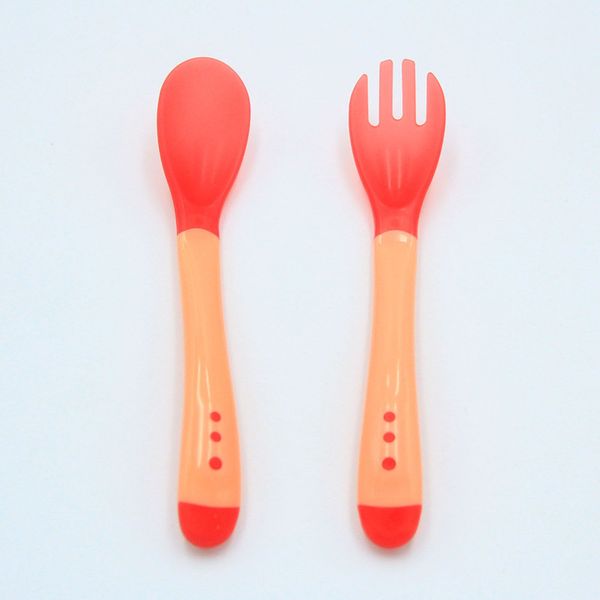 infant safety temperature sensing spoon fork children flatware silicone feeding spoon for kids
infant safety temperature sensing spoon fork children flatware silicone feeding spoon for kids
