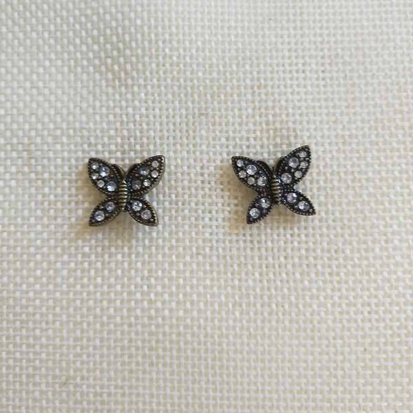 wings fashion earrings jewelry snake owl round cake pearl rhinestone stud earring for women gift earring, Golden;silver
wings fashion earrings jewelry snake owl round cake pearl rhinestone stud earring for women gift earring, Golden;silver