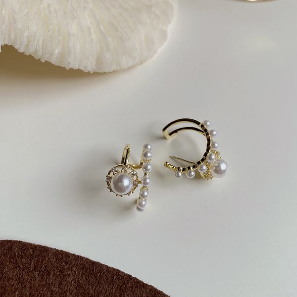 stud white simulated pearl flower earrings for women accessories, gold color woman earings fashion jewelry 2021 girl gifts, Golden;silver
stud white simulated pearl flower earrings for women accessories, gold color woman earings fashion jewelry 2021 girl gifts, Golden;silver