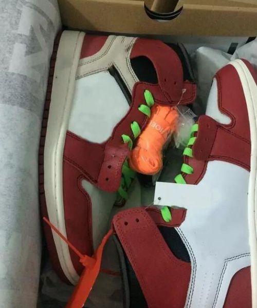 2019 new 1s powder blue unc white blue men women basketball shoes 1 white grey chicago red black sneakers new with box
2019 new 1s powder blue unc white blue men women basketball shoes 1 white grey chicago red black sneakers new with box