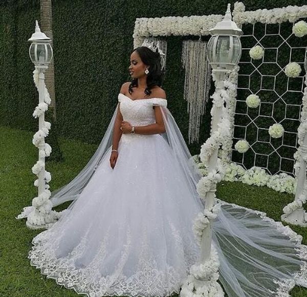 белый тюль плеча страна african mariage свадебные платья плюс размер кристалл кружева аппликация vestidos де novia мусульманские свадебные п, White
белый тюль плеча страна african mariage свадебные платья плюс размер кристалл кружева аппликация vestidos де novia мусульманские свадебные п, White