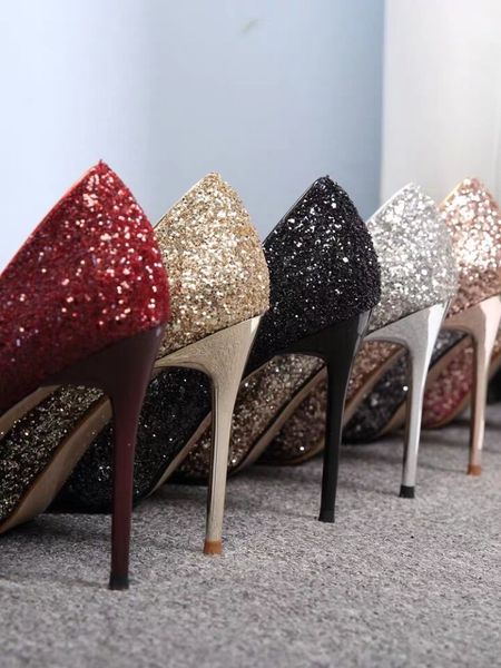 2019 new european and american crystal silver pointed women's high-heeled shoes thin heel gradient sequins thin high-heeled shoes women, Black
2019 new european and american crystal silver pointed women's high-heeled shoes thin heel gradient sequins thin high-heeled shoes women, Black