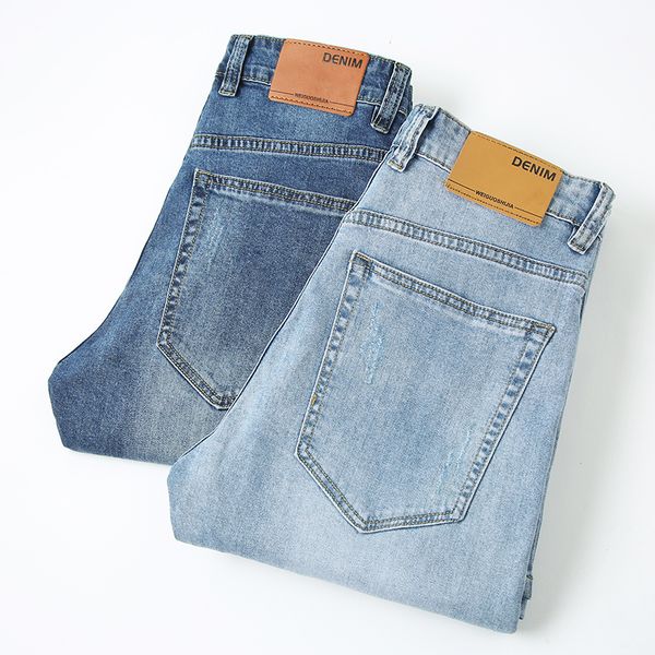 2019 autumn jeans trousers cotton elasticity skinny jeans business casual male denim slim pants classic style blue and sky blue
2019 autumn jeans trousers cotton elasticity skinny jeans business casual male denim slim pants classic style blue and sky blue
