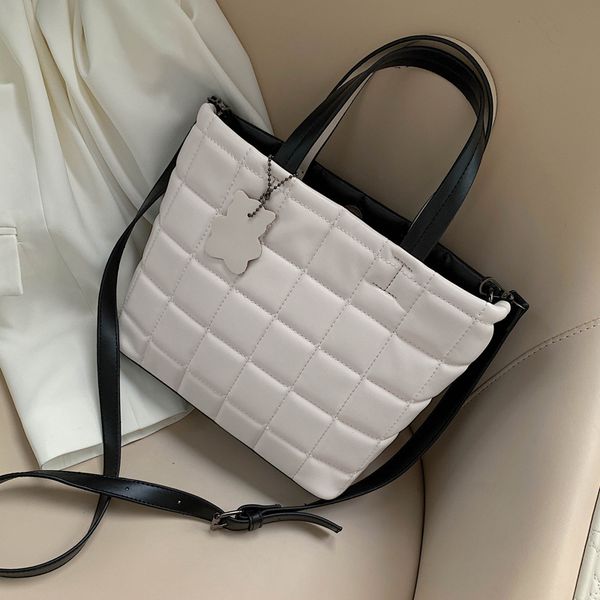 women handbags design diamond pattern female shoulder bag casual pu leather ladies totes and wallet woman crossbody bags
women handbags design diamond pattern female shoulder bag casual pu leather ladies totes and wallet woman crossbody bags