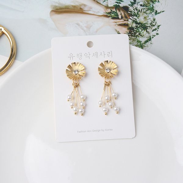 новый модный простой cute girl металл вс цветок rhinestone длинные pearl себе серьга на день рождения партии аксессуары, Silver
новый модный простой cute girl металл вс цветок rhinestone длинные pearl себе серьга на день рождения партии аксессуары, Silver
