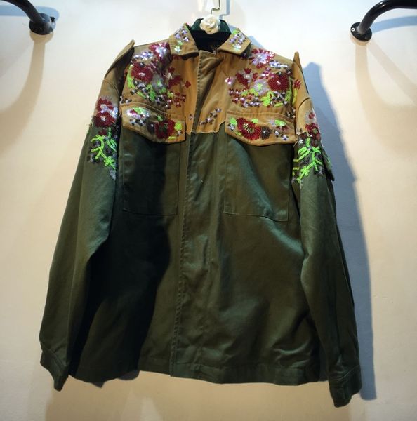 women khaki army green patchwork trench european new heavy work beaded sequins loose female trench windbreaker coat, Tan;black
women khaki army green patchwork trench european new heavy work beaded sequins loose female trench windbreaker coat, Tan;black