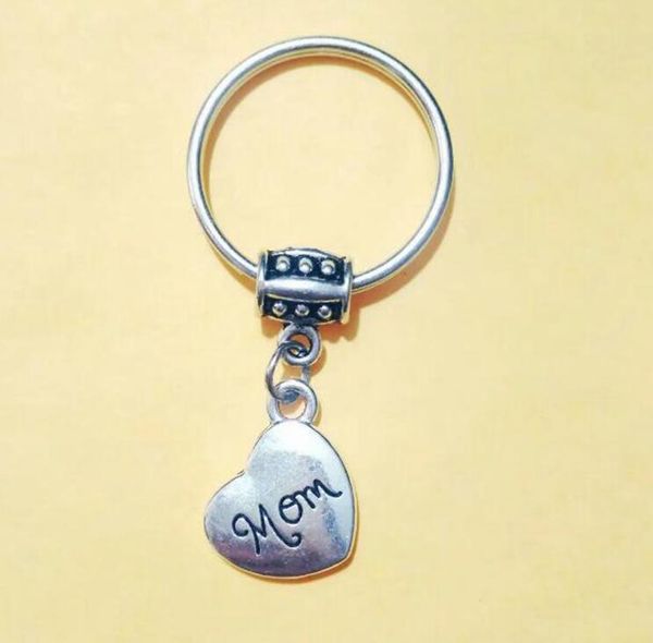 20pcs metal heart mom key chain mom charms for mother keys car key ring mother's day souvenir handbag jewelry gifts, Silver
20pcs metal heart mom key chain mom charms for mother keys car key ring mother's day souvenir handbag jewelry gifts, Silver