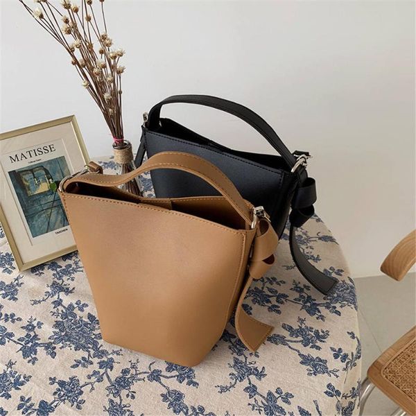 solid pu bucket composite bag female shoulder satchel flap tote bag handbag ladies crossbody for women travel bags 2020
solid pu bucket composite bag female shoulder satchel flap tote bag handbag ladies crossbody for women travel bags 2020