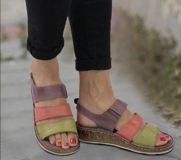 wenyujh woman summer leather vintage sandals buckle casual sewing women shoes female ladies platform retro sandalias 35-43, Black
wenyujh woman summer leather vintage sandals buckle casual sewing women shoes female ladies platform retro sandalias 35-43, Black