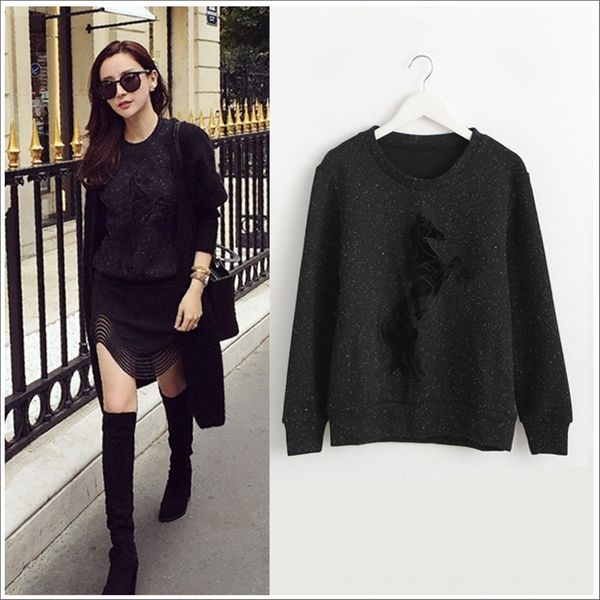2019 small t- embroidery embroidery pepper women's long sleeve t-shirt small horse embroidered base shirt, White
2019 small t- embroidery embroidery pepper women's long sleeve t-shirt small horse embroidered base shirt, White