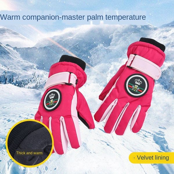 5-8 years old outdoor waterproof windproof plus velvet thickened cartoon finger warm children's ski warm and gloves gloves, White
5-8 years old outdoor waterproof windproof plus velvet thickened cartoon finger warm children's ski warm and gloves gloves, White