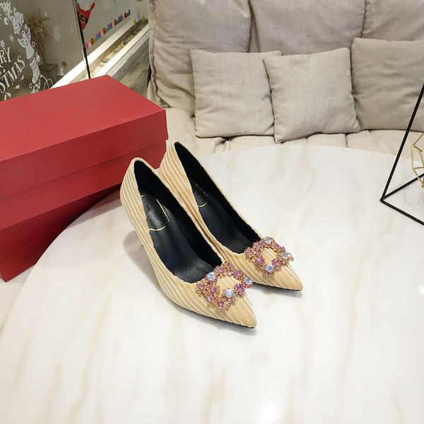 2019 ladies high heel transparent belt drill dress shoes, ladies fashion party sandals wedding shoes platform, Black
2019 ladies high heel transparent belt drill dress shoes, ladies fashion party sandals wedding shoes platform, Black