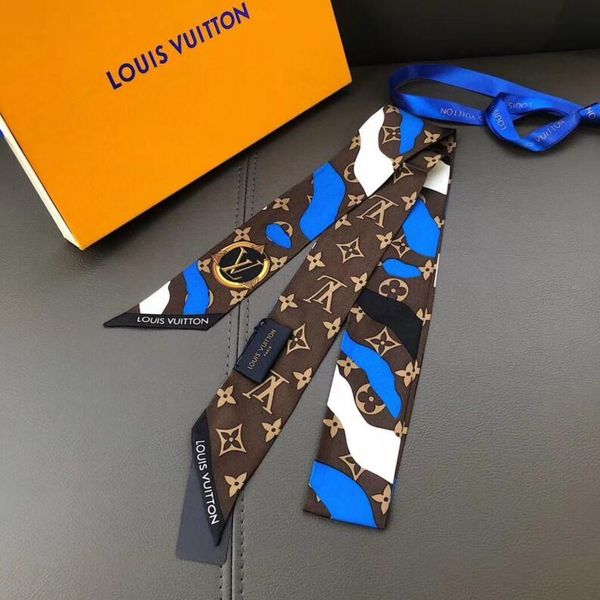 2020 fashion brand designer silk scarf hair band super soft level silk ribbon louìs vuìttõn headband bow tie handbag strap, Blue;gray
2020 fashion brand designer silk scarf hair band super soft level silk ribbon louìs vuìttõn headband bow tie handbag strap, Blue;gray