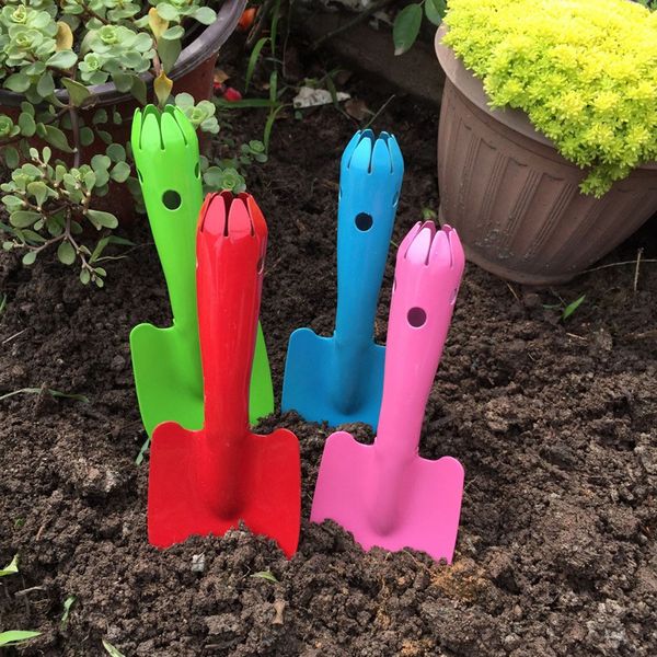 colorful gardening shovel sharp integrated iron small shovel garden spade hardware tools digging garden tools camping spatula
colorful gardening shovel sharp integrated iron small shovel garden spade hardware tools digging garden tools camping spatula