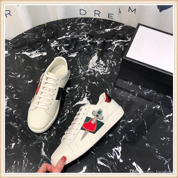 mens woamn shoes sneake soles male luxury sports shoes for men woman with original box, Black
mens woamn shoes sneake soles male luxury sports shoes for men woman with original box, Black