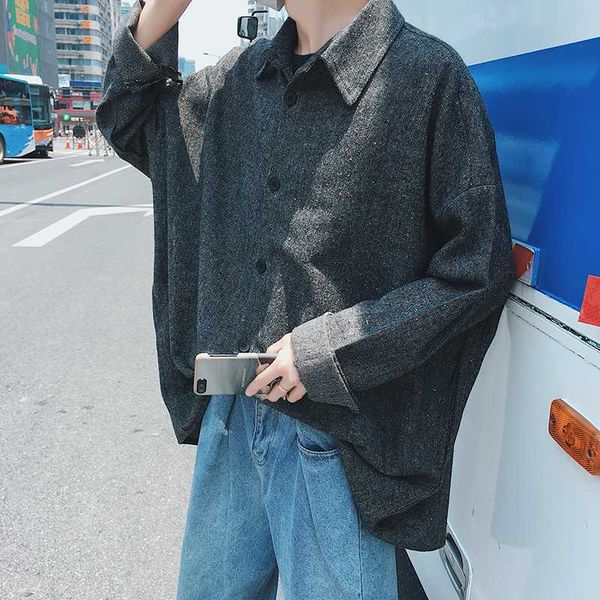 men's casual shirts 2021 japanese style lattice printing woolen clothes coats thicken worsted loose shirt 3 color brand fashion -2xl, White;black
men's casual shirts 2021 japanese style lattice printing woolen clothes coats thicken worsted loose shirt 3 color brand fashion -2xl, White;black