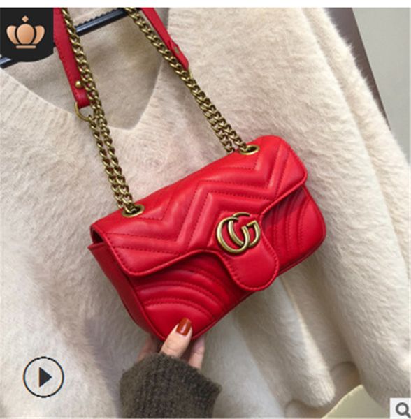 2019 new trendy web celebrity little black bag in han edition girl bag chic chain cro body bag 
2019 new trendy web celebrity little black bag in han edition girl bag chic chain cro body bag