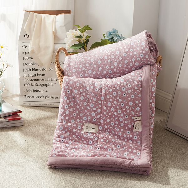 red white print bedding 1pcs polyester fabric bedspread/summer blanket duvet quilt/150x200cm and 200x230cm cotton bed cover soft
red white print bedding 1pcs polyester fabric bedspread/summer blanket duvet quilt/150x200cm and 200x230cm cotton bed cover soft