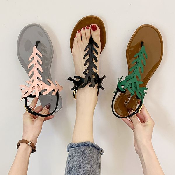 cross-border 2020 spring new women's shoes fairy wind net red flat toe sandals women, Black
cross-border 2020 spring new women's shoes fairy wind net red flat toe sandals women, Black