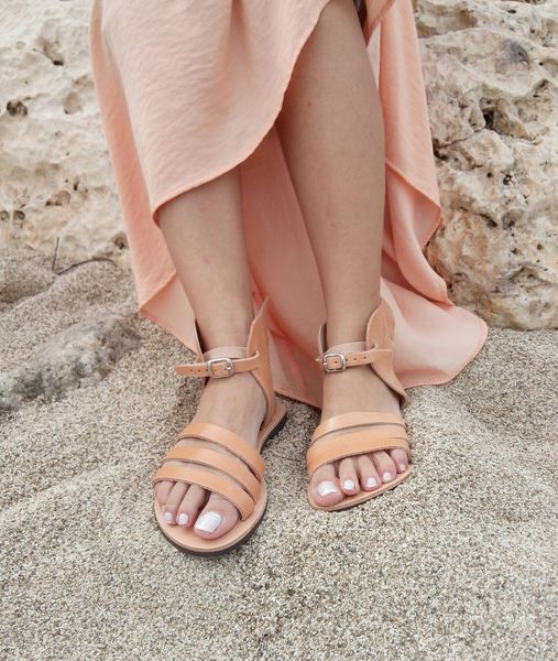 wish foreign trade womens flat sole large 4043 wing sandal drop shipping in summer 2019, Black
wish foreign trade womens flat sole large 4043 wing sandal drop shipping in summer 2019, Black