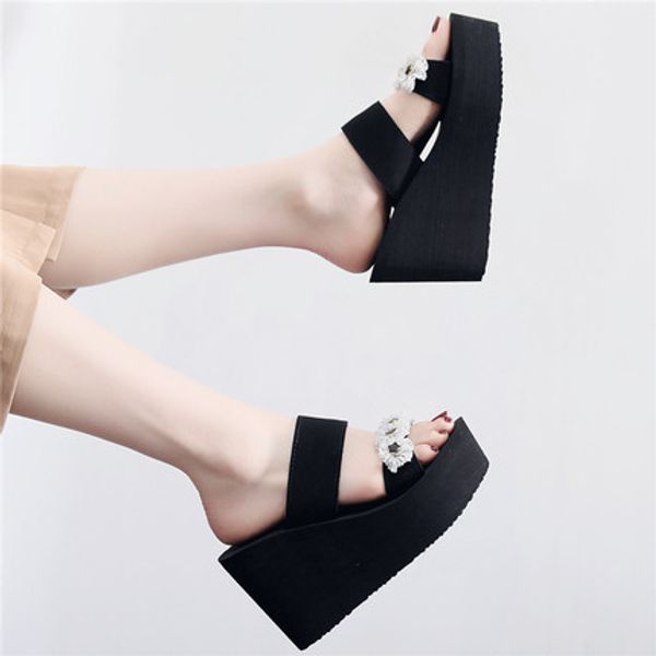 2020 word thick bottom slippers non-slip vacation sandals and slippers muffins summer beach sandals women large size, Black
2020 word thick bottom slippers non-slip vacation sandals and slippers muffins summer beach sandals women large size, Black