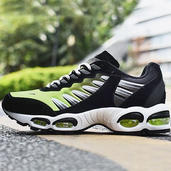 2020 new tailwind 5 designer shoes 20th anniversary fashion designer black white red 5s mens casual shoes size40-45
2020 new tailwind 5 designer shoes 20th anniversary fashion designer black white red 5s mens casual shoes size40-45