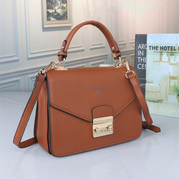 designer handbags fashion trend bag designer shoulder bag multifunctional luxury messenger bag 2020
designer handbags fashion trend bag designer shoulder bag multifunctional luxury messenger bag 2020