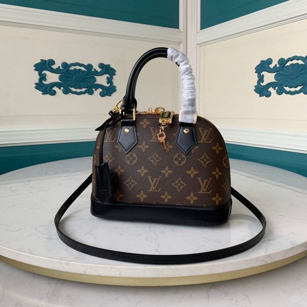 new women's one-shoulder bag high-end custom quality diagonal cross bag fashion trend leisure style gold metal accessories with detacha
new women's one-shoulder bag high-end custom quality diagonal cross bag fashion trend leisure style gold metal accessories with detacha