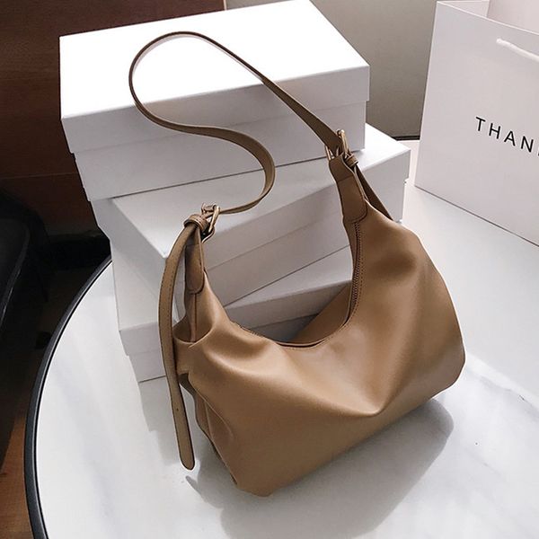 summer women shoulder bags 2020 new soft pu leather crossbody messenger bags fashion woman clouds armpit bag ladies handbag
summer women shoulder bags 2020 new soft pu leather crossbody messenger bags fashion woman clouds armpit bag ladies handbag