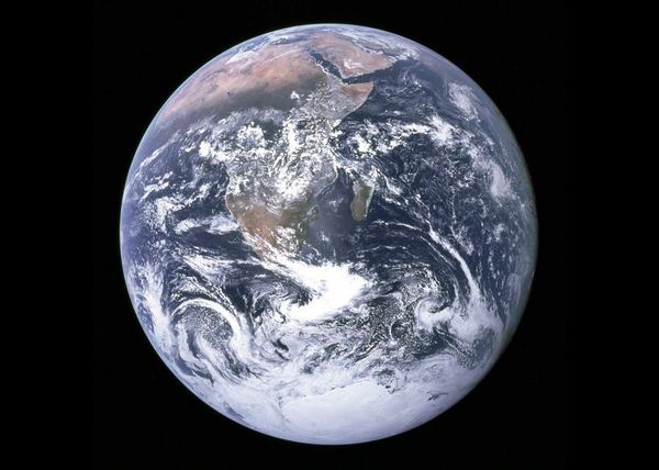 first p of earth from space home decor handpainted &hd print oil painting on canvas wall art canvas pictures 191118
first p of earth from space home decor handpainted &hd print oil painting on canvas wall art canvas pictures 191118