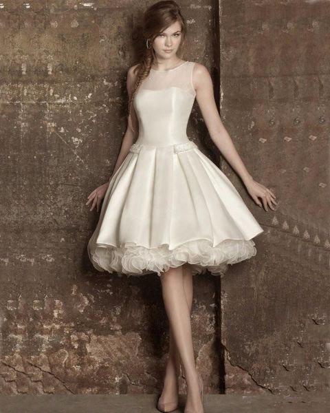 Robe de mariee 2019 Neue Ankunft Satin Short Wedding Dresses A Line abendkleider Bridal Gowns Country Garden Vestido De Noiva
Robe de mariee 2019 Neue Ankunft Satin Short Wedding Dresses A Line abendkleider Bridal Gowns Country Garden Vestido De Noiva