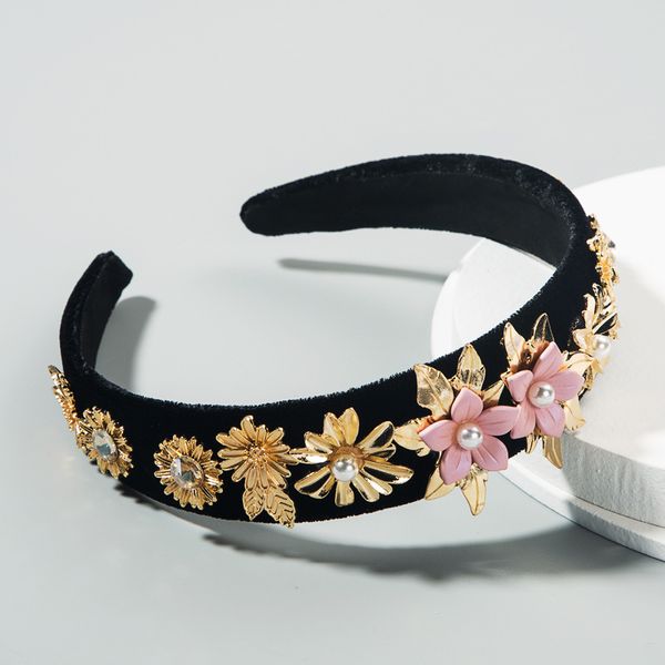ins baroque velvet hair band female diamond multi-layer flower pearl boutique headband, Silver
ins baroque velvet hair band female diamond multi-layer flower pearl boutique headband, Silver