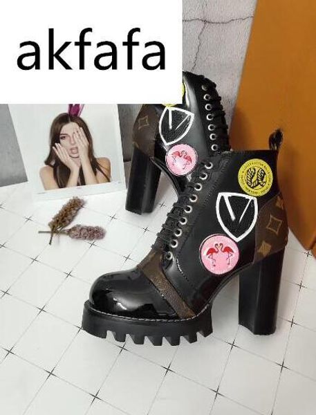 women's leather boots 8cm1 a2y7w star trail popular vogue heel black leather shoelaces vulcanizate outsole luxury martin boots box
women's leather boots 8cm1 a2y7w star trail popular vogue heel black leather shoelaces vulcanizate outsole luxury martin boots box