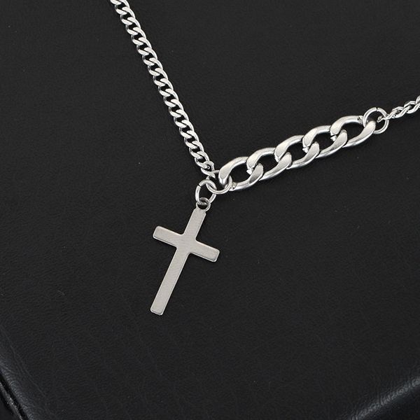fashion new titanium steel cross necklace female and male simple clavicle chain does not fade sale, Silver
fashion new titanium steel cross necklace female and male simple clavicle chain does not fade sale, Silver