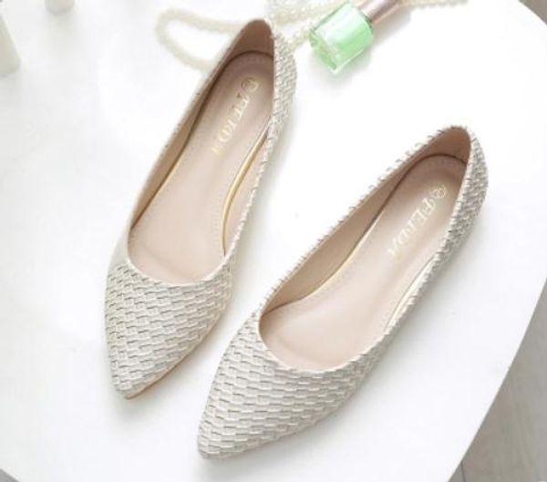 2019 women's shoes in spring and autumn with new style flat bottom pointed end @27, Black
2019 women's shoes in spring and autumn with new style flat bottom pointed end @27, Black