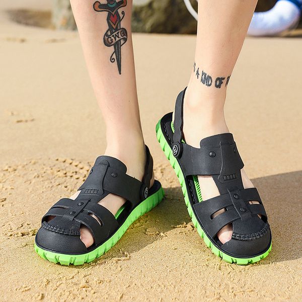 2020 men sandals summer breathable men shoes beach sandals man outdoor casual hole shoes sneakers 40-45 zapatos de hombre, Black
2020 men sandals summer breathable men shoes beach sandals man outdoor casual hole shoes sneakers 40-45 zapatos de hombre, Black