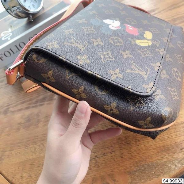 women designer plain handbags brand bags 17 styles colors shoulder tote clutch bag pu leather purses ladies bags wallet shopping bag luxury
women designer plain handbags brand bags 17 styles colors shoulder tote clutch bag pu leather purses ladies bags wallet shopping bag luxury