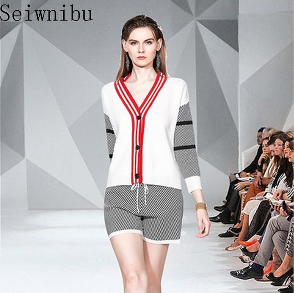 autumn houndstooth knitting suits 2 piece set runway women vintage short sleeve long cardigan + pencil skirt two piece set, White
autumn houndstooth knitting suits 2 piece set runway women vintage short sleeve long cardigan + pencil skirt two piece set, White